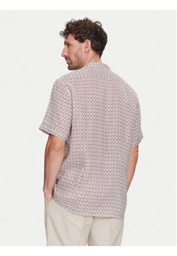 Bugatti Koszula 9253 58901A Beżowy Slim Fit. Kolor: beżowy. Materiał: len