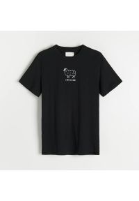 Reserved - T-shirt z nadrukiem - Czarny. Kolor: czarny. Wzór: nadruk