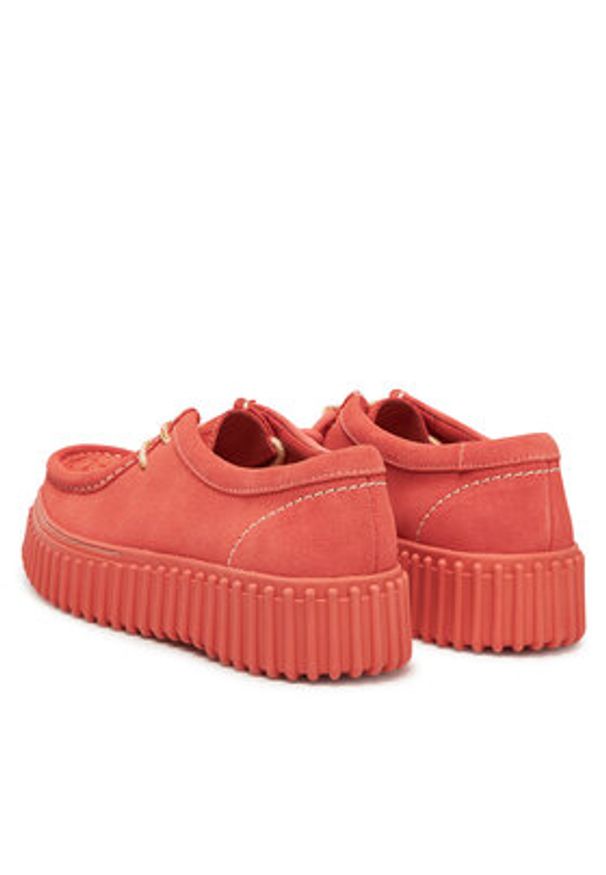 Clarks Półbuty Torhill Bee 26181187 Koralowy. Kolor: pomarańczowy. Materiał: skóra