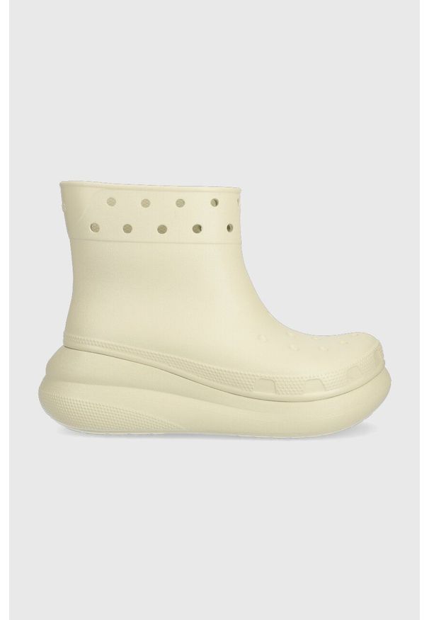 Crocs kalosze Classic Crush Rain Boot damskie kolor beżowy 207946. Nosek buta: okrągły. Kolor: beżowy. Materiał: guma. Obcas: na platformie