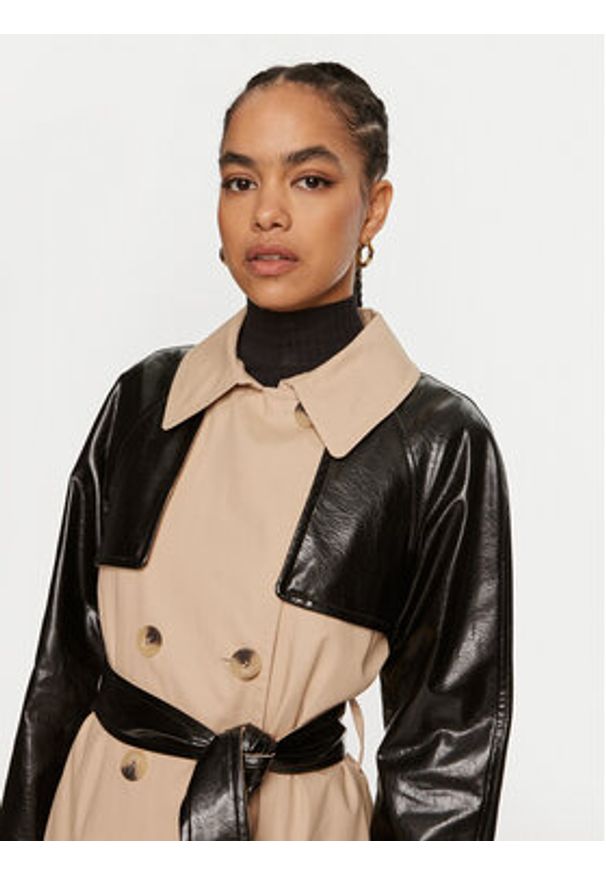 Sisley Trencz 2XDXLN04K Beżowy Oversize. Kolor: beżowy. Materiał: bawełna