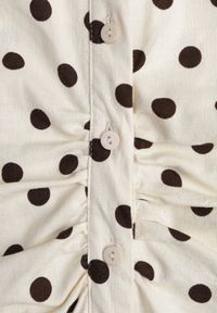 Born2be - Beżowa Wiskozowa Sukienka Koszulowa z Domieszką Lnu z Marszczeniem Besirra. Okazja: na co dzień, na spotkanie biznesowe, do pracy. Kolor: beżowy. Materiał: wiskoza, len. Typ sukienki: koszulowe. Styl: casual, biznesowy, elegancki #7