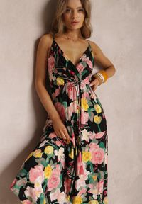 Renee - Czarna Sukienka Kydite. Kolor: czarny. Długość rękawa: na ramiączkach. Wzór: kolorowy. Typ sukienki: kopertowe. Styl: elegancki. Długość: maxi