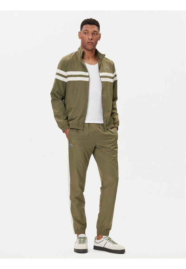 Lacoste Dres WH4766 Zielony Regular Fit. Kolor: zielony. Materiał: syntetyk