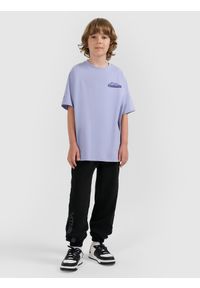 4f - 4F T-shirt oversize z nadrukiem chłopięcy - fioletowy 146 (10-11 lat). Okazja: na co dzień, na uczelnię. Kolor: niebieski. Materiał: dzianina, materiał, dresówka, bawełna, skóra, jeans. Wzór: nadruk. Sezon: lato. Styl: casual #2