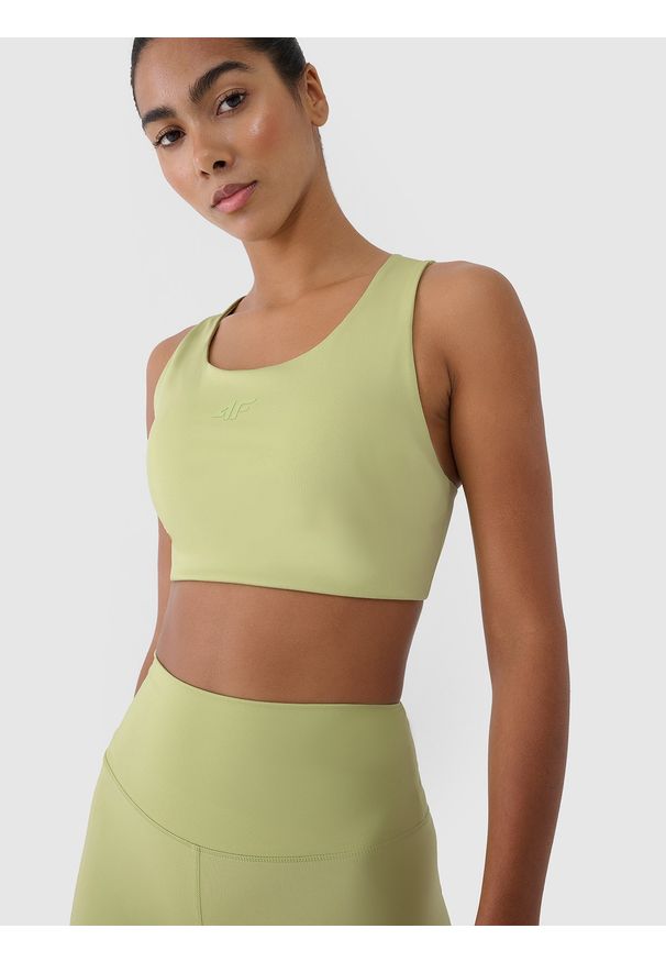 4f - 4F Biustonosz treningowy z niskim wsparciem damski - zielony L. Kolor: zielony. Materiał: guma, elastan, materiał, włókno, dzianina, syntetyk. Rodzaj stanika: wyciągane miseczki. Wzór: jednolity, gładki, ze splotem. Sport: fitness, joga i pilates