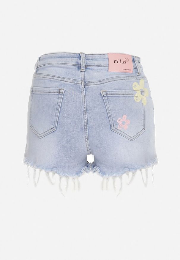 Born2be - Niebieskie Szorty Jeansowe z Wysokim Stanem i Aplikacjami w Kształcie Kwiatów Vikiorian. Stan: podwyższony. Kolor: niebieski. Materiał: jeans. Wzór: kwiaty, aplikacja. Sezon: lato