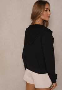 Renee - Czarna Bluza Rozsuwana z Kapturem i Kieszeniami Ulosanea. Okazja: na co dzień. Typ kołnierza: kaptur. Kolor: czarny. Styl: casual