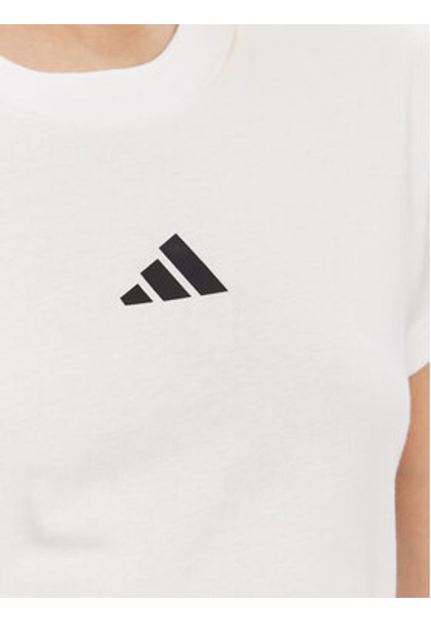 Adidas - adidas T-Shirt Future Icons Small Logo Baby JE4001 Biały Slim Fit. Kolor: biały. Materiał: bawełna