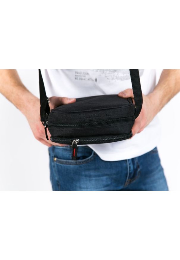 Czarna nerka Pako Jeans z napisami