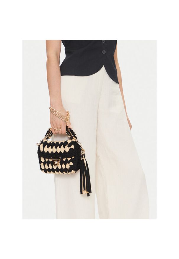 Torebka DeeZee. Kolor: czarny