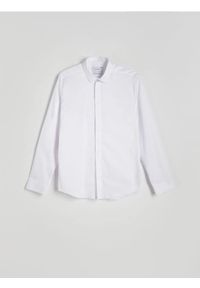 Reserved - Gładka koszula super slim fit - biały. Kolor: biały. Materiał: bawełna, tkanina. Wzór: gładki #1