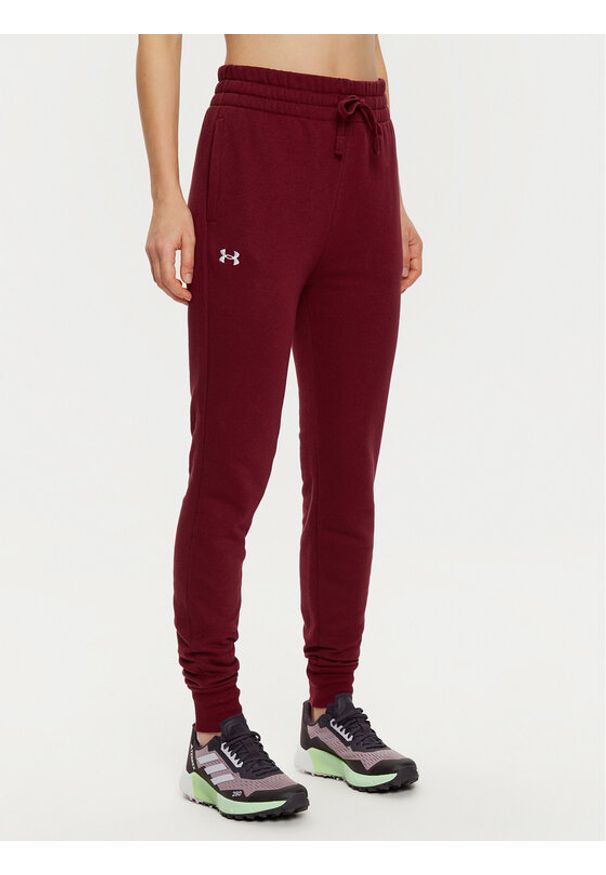 Under Armour Spodnie dresowe Ua Rival Fleece Jogger 1379438 Bordowy Loose Fit. Kolor: czerwony. Materiał: bawełna