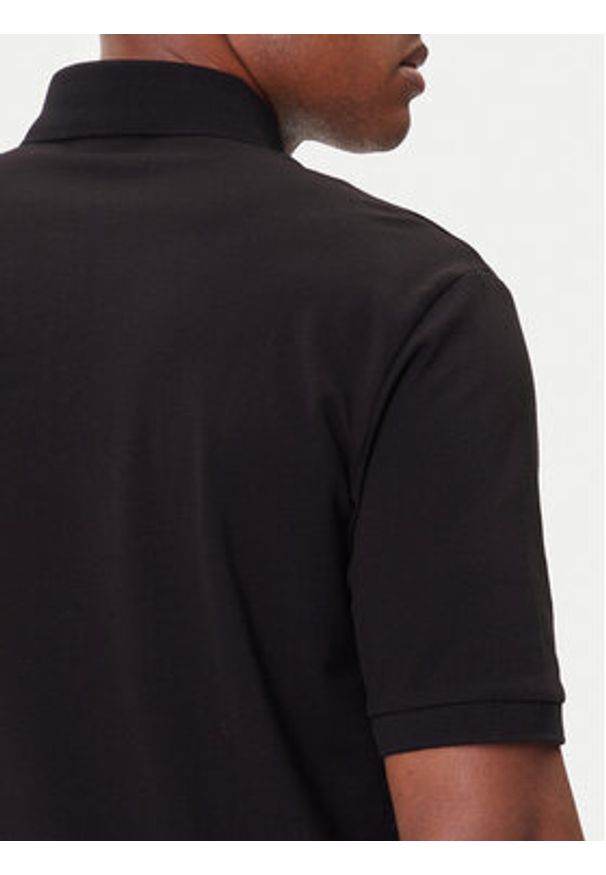 Armani Exchange Polo XM001885 AF13026 MC004 Czarny Regular Fit. Typ kołnierza: polo. Kolor: czarny. Materiał: bawełna