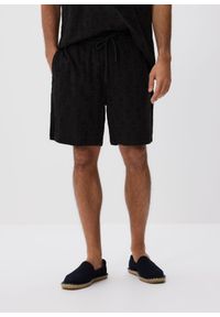Reserved - Szorty slim fit - czarny. Kolor: czarny. Materiał: tkanina, wiskoza