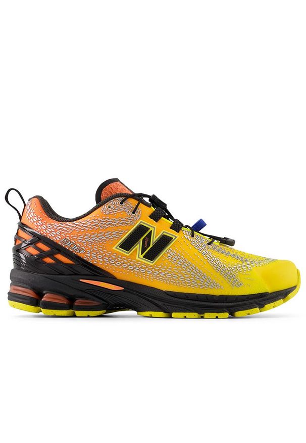 Buty unisex New Balance U19066QG - pomarańczowe. Kolor: pomarańczowy. Materiał: materiał, syntetyk, guma. Szerokość cholewki: normalna. Sport: turystyka piesza