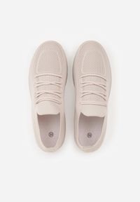 Born2be - Beżowe Sznurowane Buty Sportowe Sneakersy z Siateczki Caeolea. Okazja: na co dzień. Kolor: beżowy. Materiał: jeans. Sport: fitness, joga i pilates #5