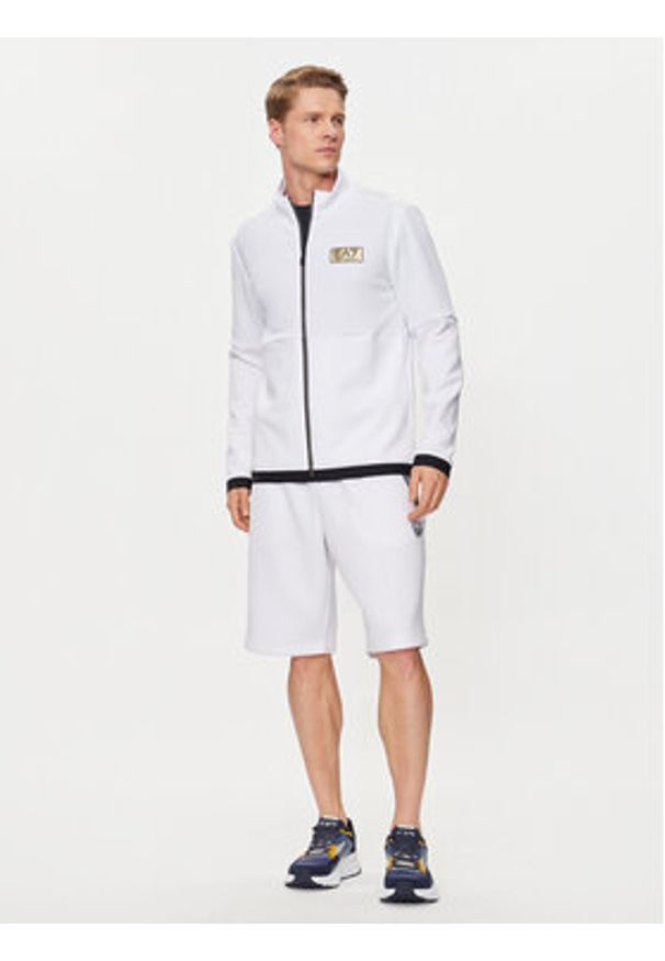 EA7 Emporio Armani Szorty sportowe 8NPS08 PJ4EZ 1100 Biały Regular Fit. Kolor: biały. Materiał: syntetyk. Styl: sportowy