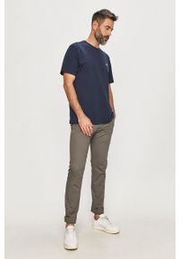 Lacoste - T-shirt TH2038 TH2038-166. Okazja: na co dzień. Kolor: niebieski. Materiał: dzianina. Wzór: gładki, aplikacja. Styl: casual #4