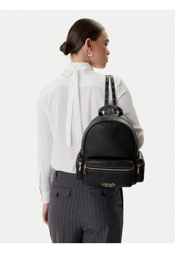 Liu Jo Plecak AA6136 E1012 Czarny. Kolor: czarny. Materiał: skóra