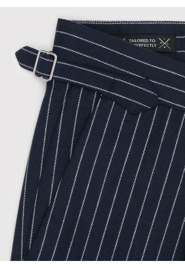 Pako Lorente - PAKO LORENTE - Szorty męskie w prążek z lnem. Okazja: na co dzień. Materiał: len. Długość: krótkie. Wzór: prążki. Sezon: lato. Styl: casual