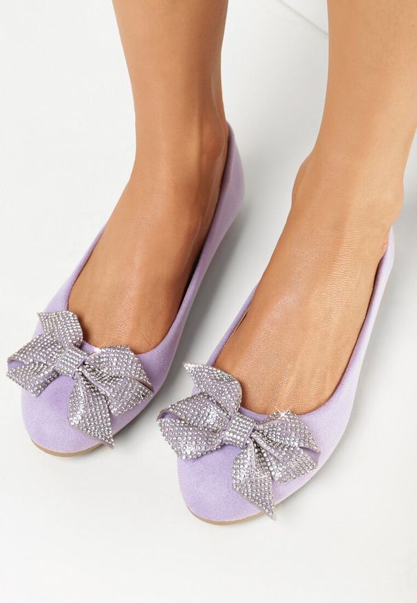 Born2be - Fioletowe Balerinki z Kokardką Zdobioną Cyrkoniami Shilliom. Kolor: fioletowy. Wzór: aplikacja