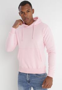 Born2be - Różowa Bluza Teodares. Kolor: różowy. Materiał: polar, dzianina. Wzór: gładki, jednolity #5
