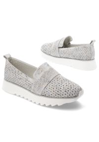 Srebrne Półbuty S.Barski Obuwie Damskie Ze Skóry Naturalnej. Okazja: na co dzień. Kolor: srebrny. Materiał: skóra. Szerokość cholewki: normalna. Wzór: ażurowy. Styl: casual, elegancki #3