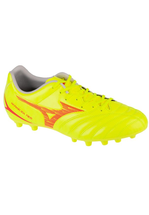 Buty piłkarskie męskie Mizuno P1GA242645. Zapięcie: sznurówki. Kolor: czerwony, wielokolorowy, żółty. Materiał: tkanina, materiał, syntetyk. Szerokość cholewki: normalna. Sport: piłka nożna