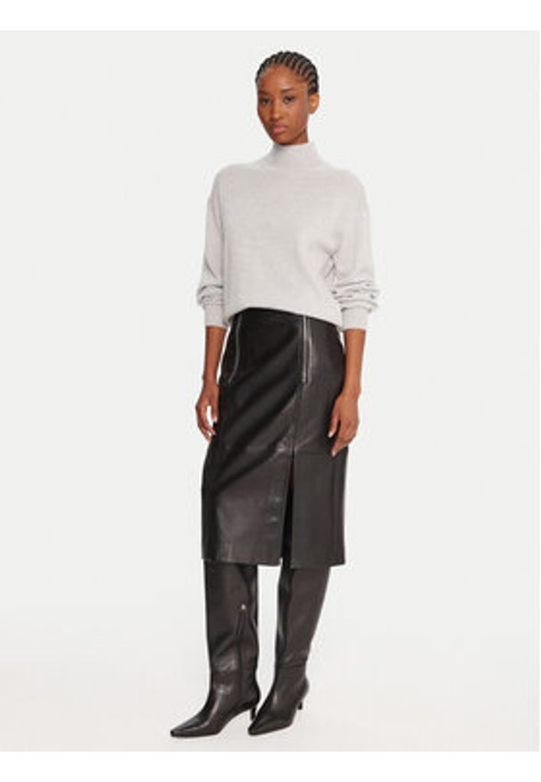 Marella Golf Febo 2523366112 Écru Regular Fit. Typ kołnierza: golf. Kolor: kremowy. Materiał: kaszmir