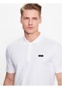 Calvin Klein Polo K10K111196 Biały Regular Fit. Typ kołnierza: polo. Kolor: biały. Materiał: bawełna #2
