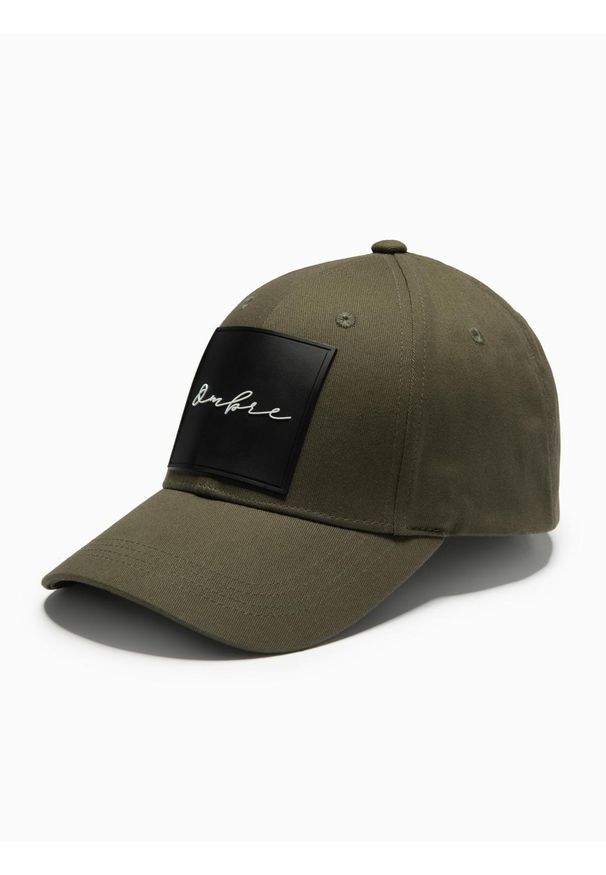 Ombre Clothing - Męska czapka bejsbolówka z daszkiem i dużą naszywką – khaki V2. Kolor: czarny. Materiał: guma, bawełna. Wzór: aplikacja. Styl: casual, elegancki