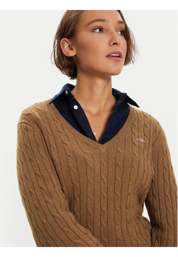 GANT - Gant Sweter 4800101 Brązowy Slim Fit. Kolor: brązowy. Materiał: bawełna