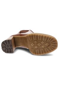 Brązowe Botki Lemar Ocieplane Skórzane Buty Na Obcasie. Kolor: brązowy. Materiał: skóra. Szerokość cholewki: normalna. Sezon: jesień. Obcas: na obcasie. Styl: elegancki. Wysokość obcasa: średni #5