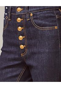 Tory Burch - TORY BURCH - Granatowe jeansy Slim Fit. Stan: podwyższony. Kolor: niebieski. Styl: klasyczny, elegancki #5