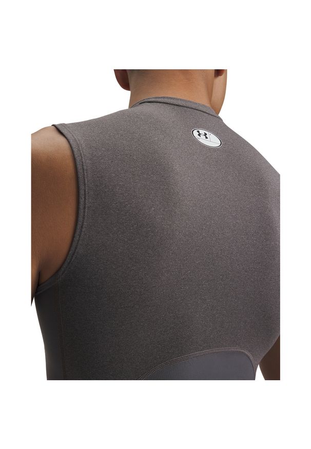 Under Armour - Top męski treningowy UNDER ARMOUR UA HG ARMOUR COMP SL. Kolor: szary. Materiał: materiał, tkanina. Długość rękawa: raglanowy rękaw