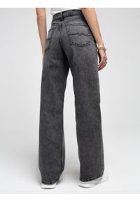 Big-Star - Spodnie jeans damskie wide ciemnoszare Atrea 899. Stan: podwyższony. Kolor: szary. Długość: krótkie. Sezon: lato. Styl: vintage, retro