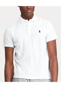 Ralph Lauren - RALPH LAUREN - Biała koszulka z logo Regular Fit. Typ kołnierza: polo. Kolor: biały. Materiał: bawełna, prążkowany. Wzór: haft. Styl: sportowy #1
