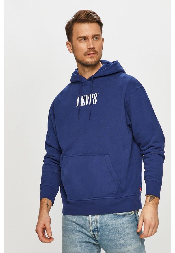 Levi's® - Levi's - Bluza bawełniana. Okazja: na spotkanie biznesowe. Typ kołnierza: kaptur. Kolor: niebieski. Materiał: bawełna. Wzór: nadruk. Styl: biznesowy