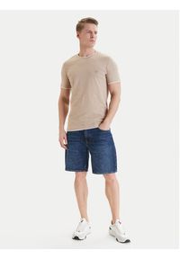 Guess T-Shirt F6GI06 K6XN4 Beżowy Slim Fit. Kolor: beżowy. Materiał: bawełna #2