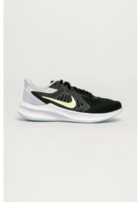 Nike - Buty Downshifter 10. Nosek buta: okrągły. Zapięcie: sznurówki. Kolor: czarny. Materiał: syntetyk, materiał, guma. Szerokość cholewki: normalna. Obcas: na obcasie. Model: Nike Downshifter. Wysokość obcasa: średni #1