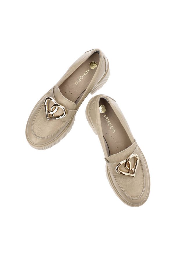 Beżowe Półbuty Armodo Eleganckie Buty Damskie. Okazja: na spotkanie biznesowe, na co dzień, do pracy, na spacer. Kolor: beżowy. Materiał: skóra. Obcas: na obcasie. Styl: elegancki. Wysokość obcasa: średni