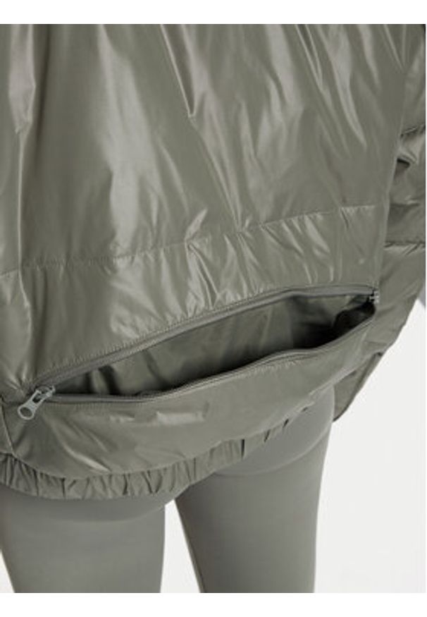 Adidas by Stella McCartney - adidas by Stella McCartney Kurtka zimowa JX4339 Zielony Loose Fit. Kolor: zielony. Materiał: syntetyk. Sezon: zima