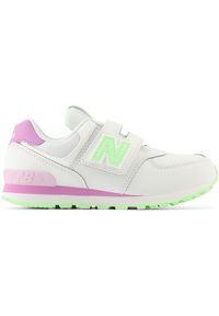 Buty dziecięce New Balance PV574CX – szare. Okazja: na co dzień, na uczelnię. Zapięcie: rzepy. Kolor: szary. Materiał: guma, syntetyk, materiał. Szerokość cholewki: normalna. Model: New Balance 574. Sport: turystyka piesza