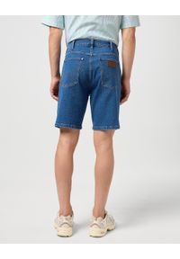 Wrangler - WRANGLER FRONTIER SHORT MĘSKIE SZORTY KRÓTKIE SPODENKI JEANSOWE ROCK BED 112350819. Materiał: jeans. Długość: krótkie. Styl: rockowy