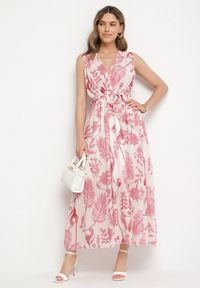 Born2be - Różowa Kopertowa Sukienka z Wiskozą z Wiązanym Paskiem Nativire. Okazja: na co dzień. Typ kołnierza: dekolt w serek. Kolor: różowy. Materiał: wiskoza. Typ sukienki: kopertowe. Styl: klasyczny, casual, elegancki #2