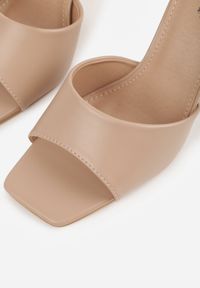 Born2be - Ciemnobeżowe Klapki na Szpilce z Kwadratowym Noskiem Mellota. Okazja: na co dzień, na ślub cywilny, na wesele. Kolor: beżowy. Obcas: na szpilce. Styl: casual, elegancki #6