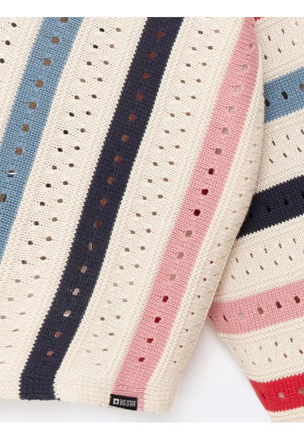 Big-Star - Sweter damski ażurowy w kolorowe paski kremowy Vika 102. Kolor: kremowy. Materiał: bawełna, wiskoza. Wzór: paski, ażurowy, kolorowy. Styl: klasyczny
