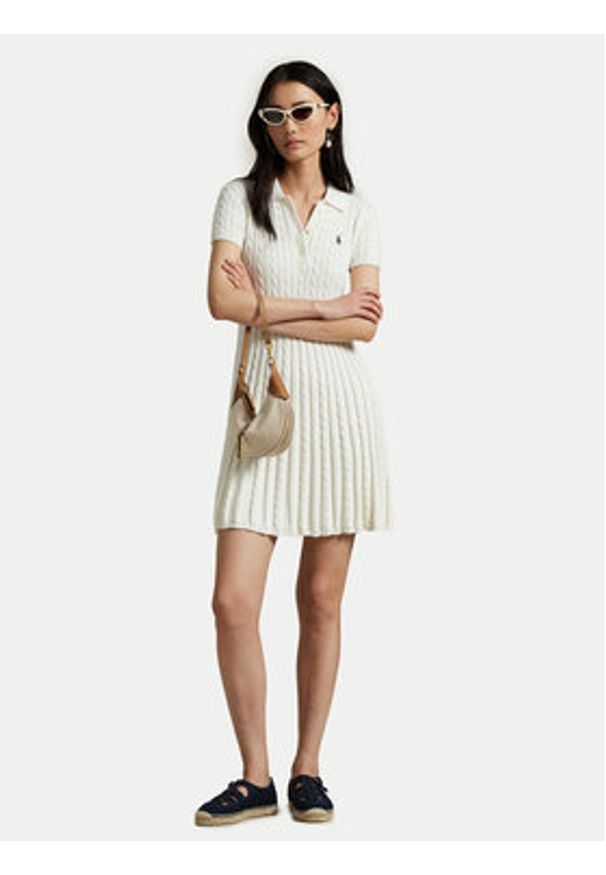 Polo Ralph Lauren Sukienka dzianinowa 211966310002 Biały Regular Fit. Typ kołnierza: polo. Kolor: biały. Materiał: bawełna