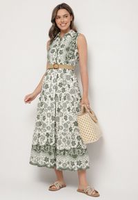 Born2be - Zielona Bawełniana Sukienka o Koszulowym Kroju Bez Rękawów z Paskiem Mirulenia. Okazja: na co dzień. Typ kołnierza: dekolt w kształcie V. Kolor: zielony. Materiał: bawełna. Długość rękawa: bez rękawów. Wzór: haft, aplikacja, kwiaty. Typ sukienki: koszulowe. Styl: casual #1